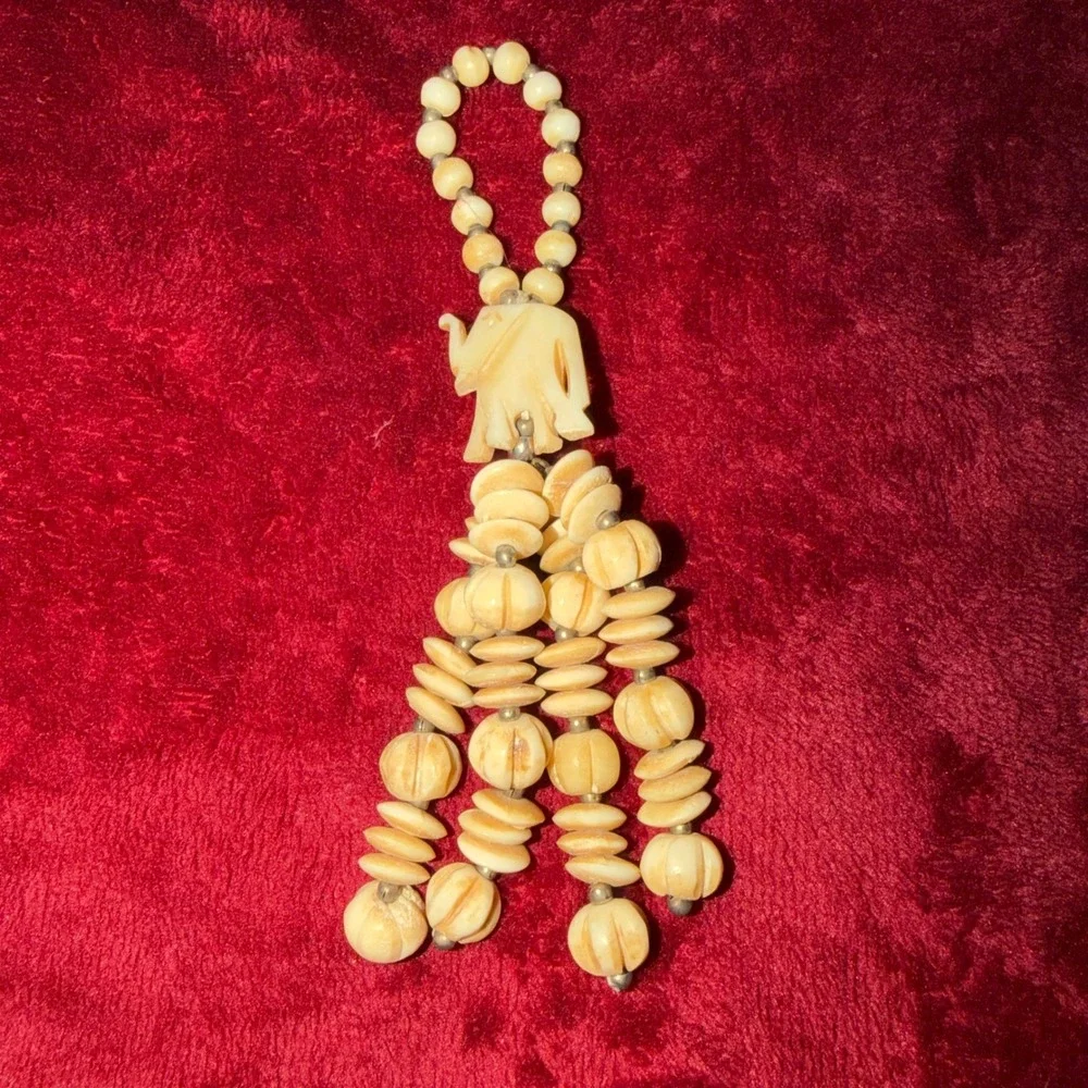 Vintage Elephant Beaded Tassel Ornament Carved Bone Resin Boho Hanging Decor‎